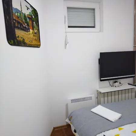 Uspinjaca Apartment *