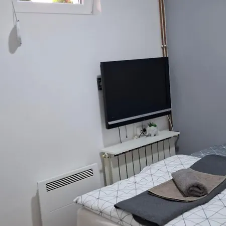 Uspinjaca Apartment *